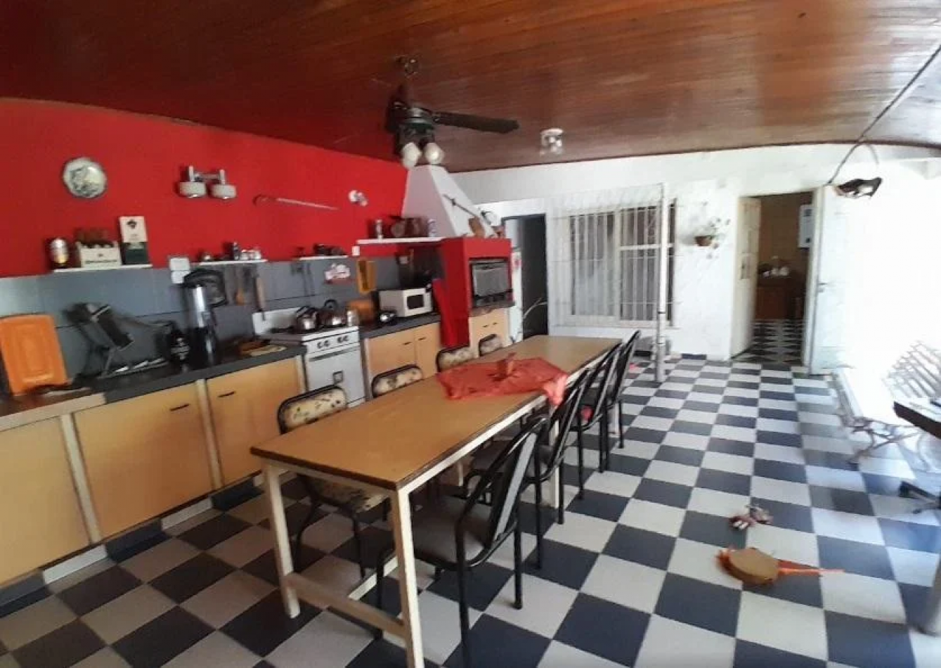 Casa 3 Amb C/ Depto 2 Amb + Depto 2 Amb Independiente