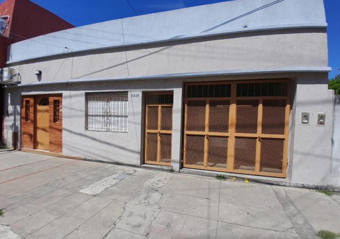 Casa 3 Amb C/ Depto 2 Amb + Depto 2 Amb Independiente