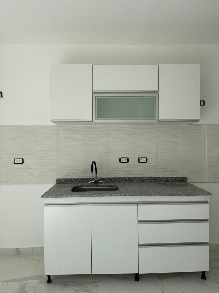 UF 11 - DEPTO 2 AMB PRIMER PISO - PARQUE AVELLANEDA - EN VENTA