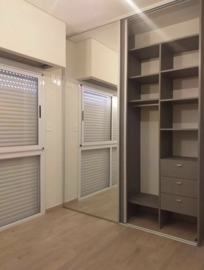 Departamento 3 Ambientes con Balcon y Cochera - Listo para Credito y Para Entrar a Vivir