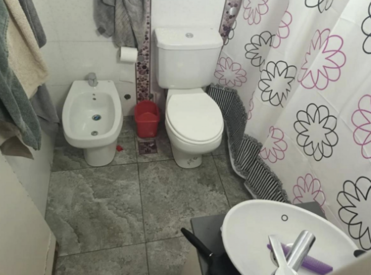 Departamento 4 Ambientes en Piso 5 con 2 Balcones - Excelente Vista en Flores Norte