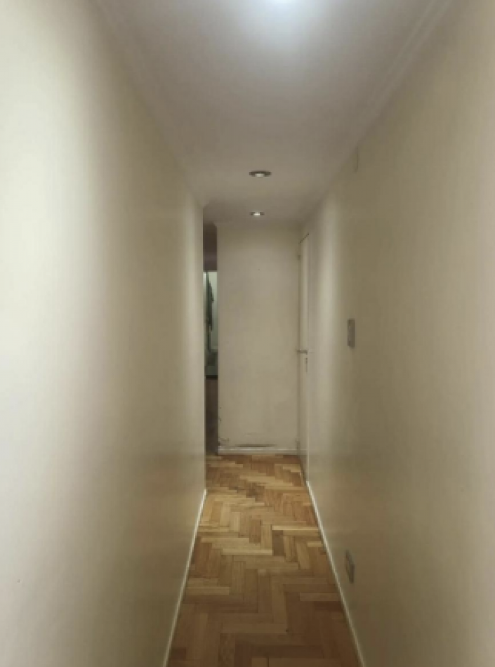 Departamento 4 Ambientes en Piso 5 con 2 Balcones - Excelente Vista en Flores Norte