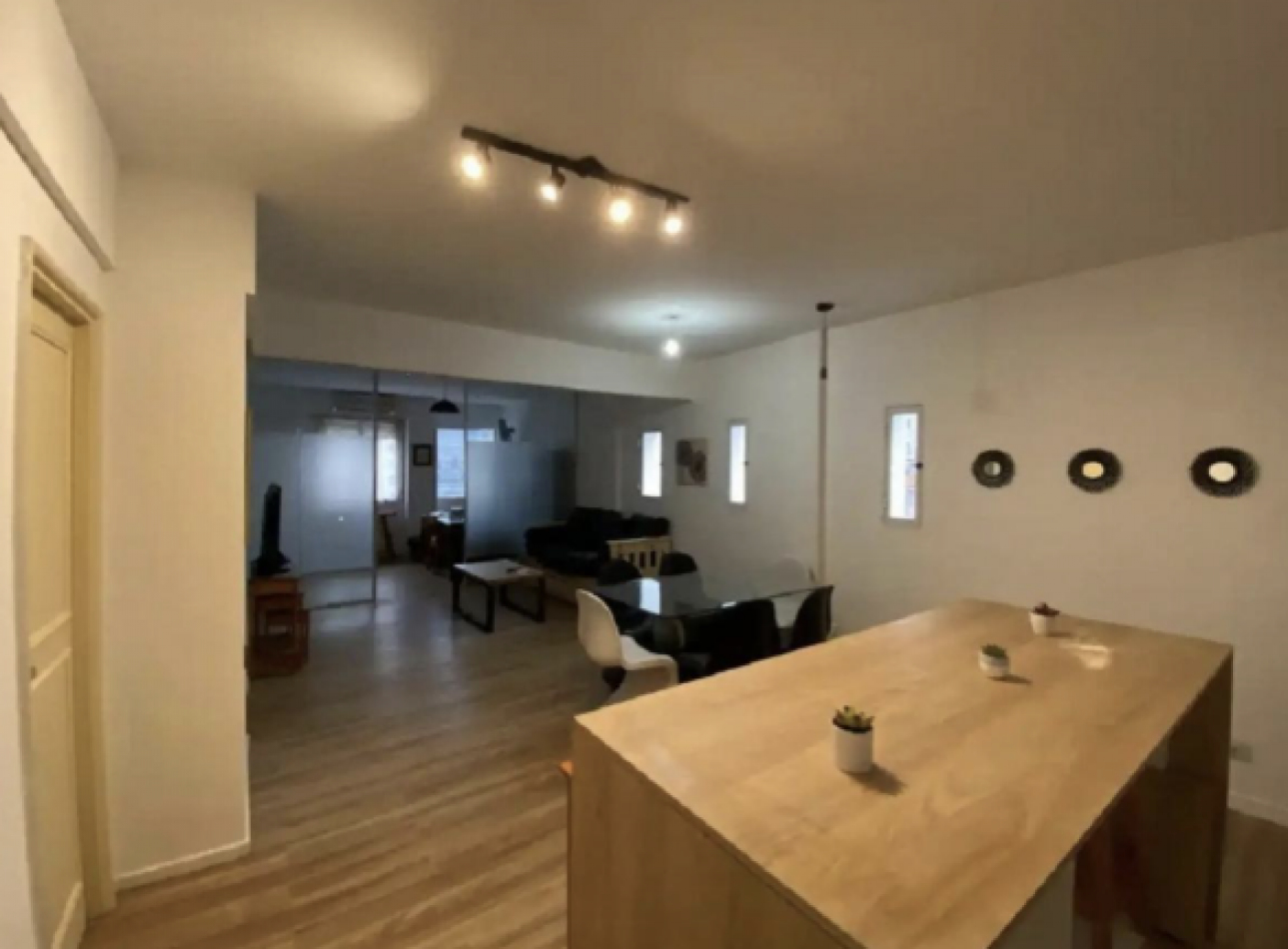 Departamento 4 Ambientes en Piso 6 - Luminoso y Comodo en San Nicolas, CABA