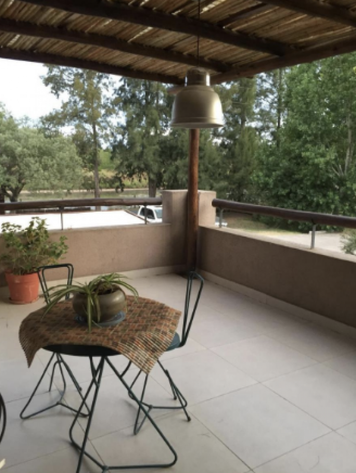 Duplex 3 Ambientes con Cochera en Club de Campo El Nacional - Vida Tranquila y Espacio Ideal