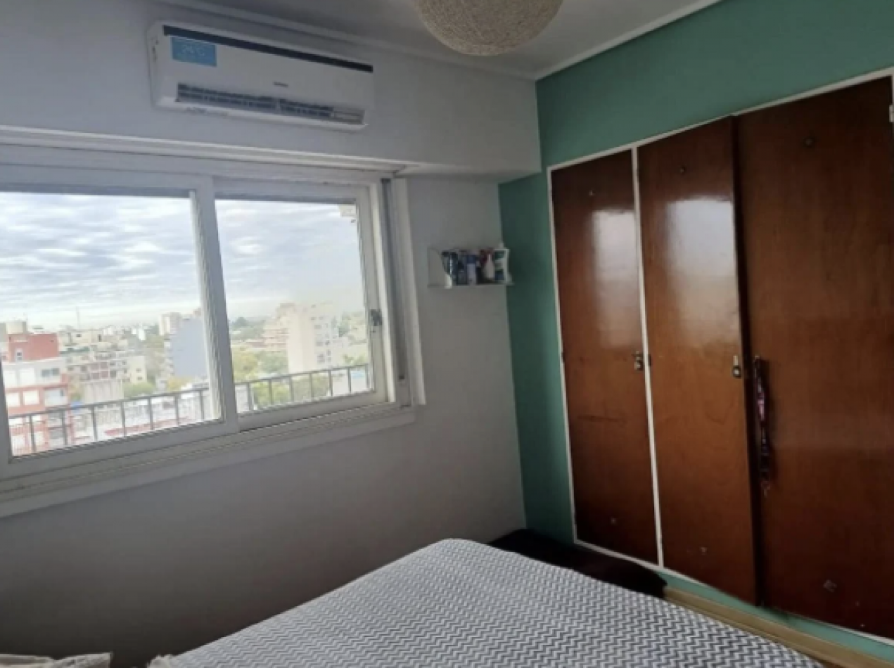 Departamento 3 Ambientes con Balcon Corrido y Vista Abierta - Excelente Ubicacion en Floresta, CABA