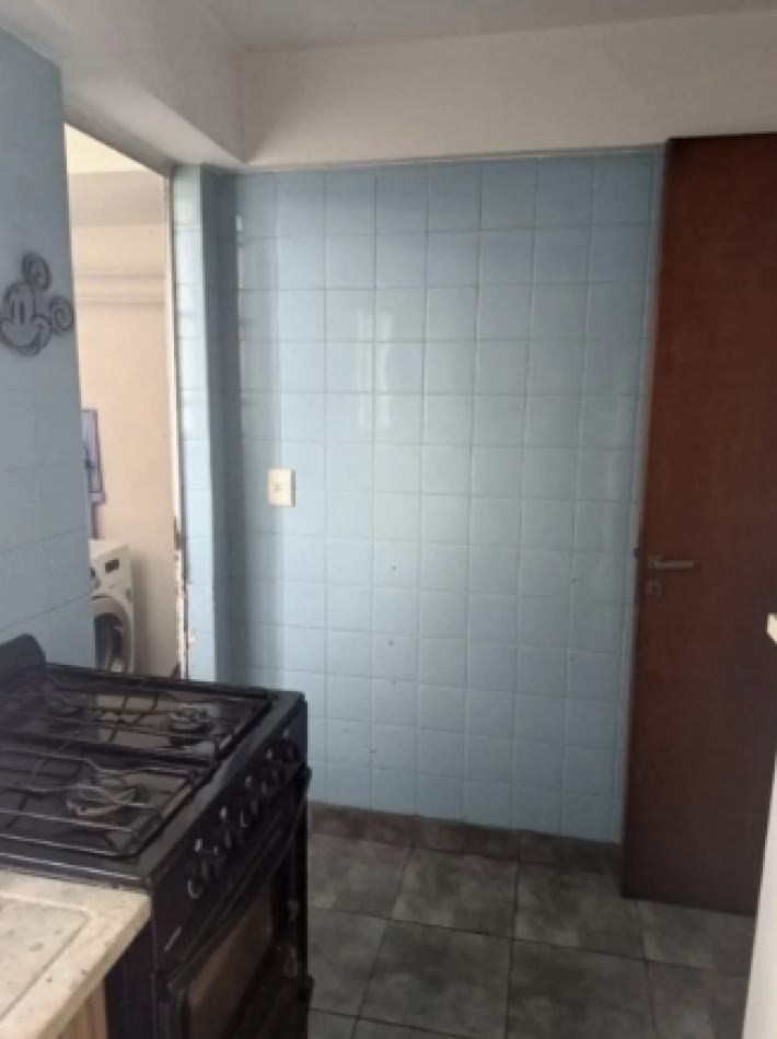 Departamento 3 Ambientes con Balcon Corrido y Vista Abierta - Excelente Ubicacion en Floresta, CABA