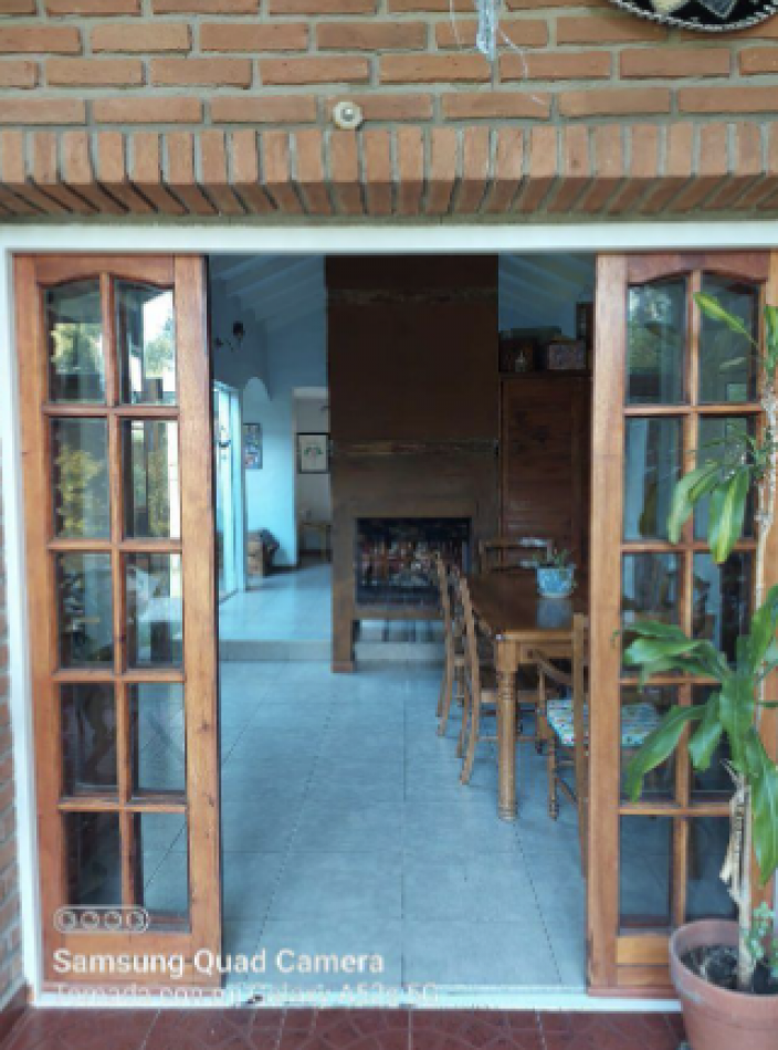 Casa de 3 Dormitorios con Amplios Espacios - Excelente Ubicacion en General Rodriguez