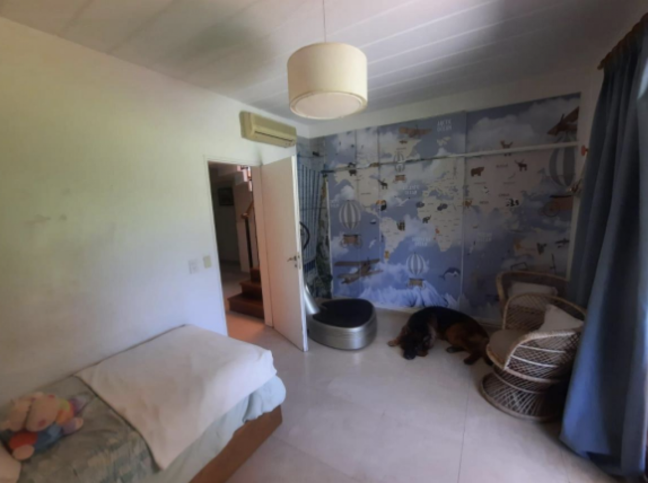 Casa en Venta en San Carlos Country - Entorno Natural y Seguridad Privada