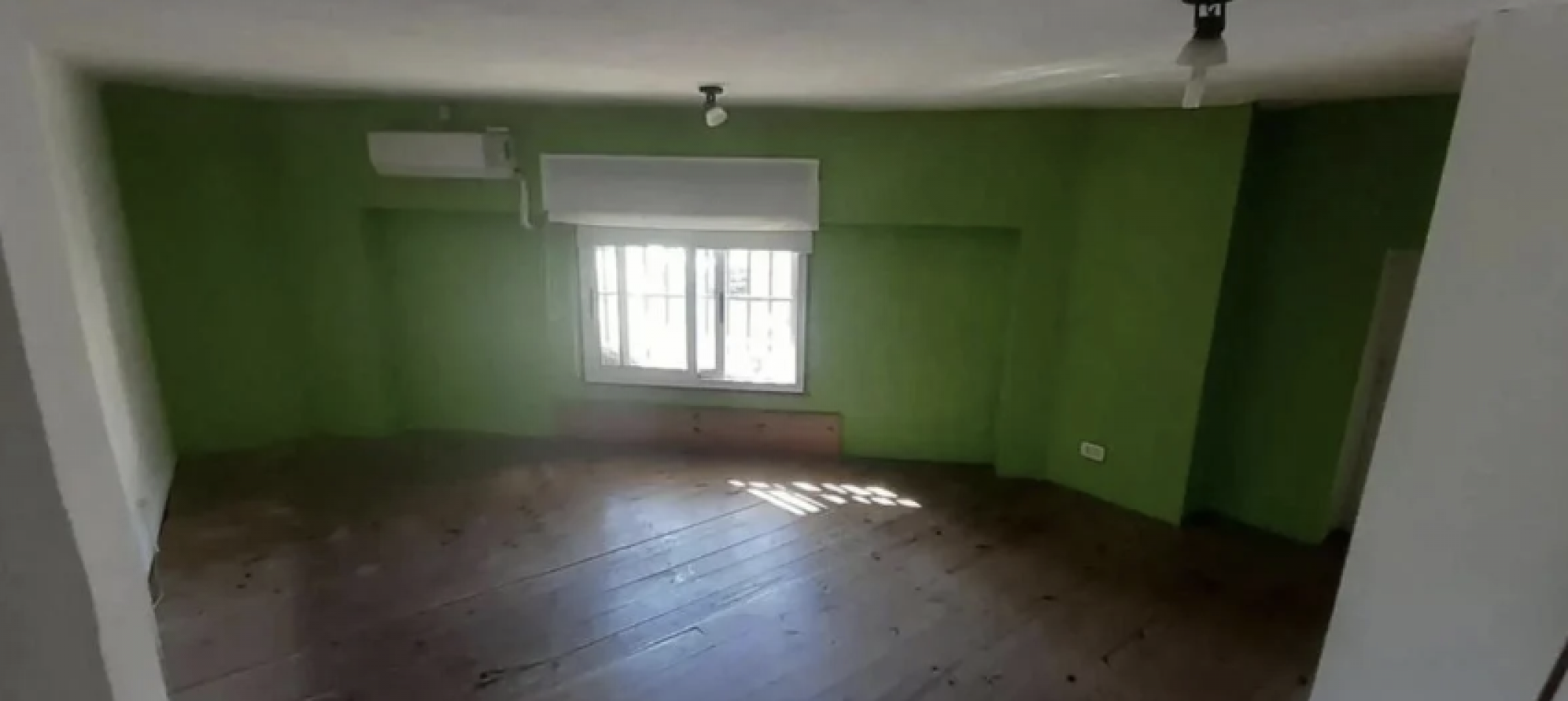Departamento Tipo Casa en Venta - Terraza y Excelente Ubicacion en Mataderos