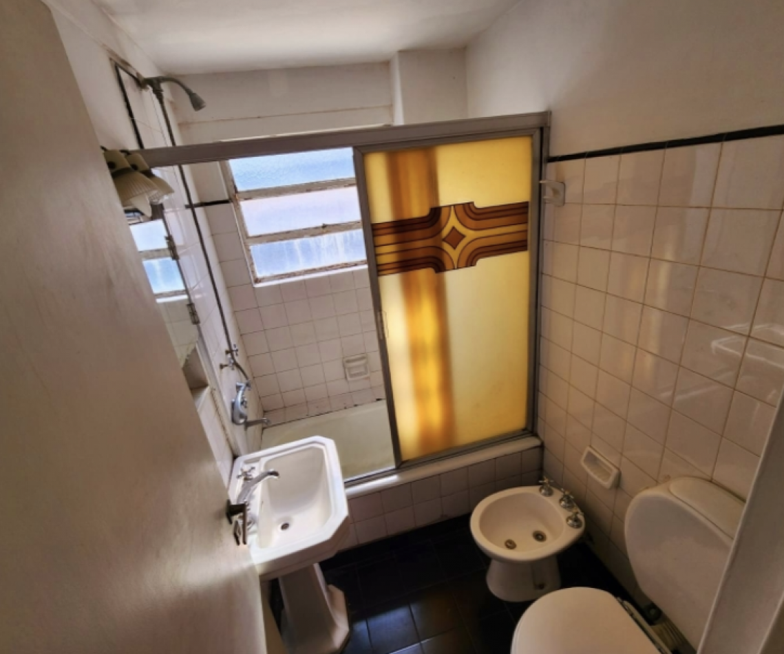 Departamento de 2 Ambientes con Balcon y Cocina Independiente - Ubicacion Estrategica en Palermo