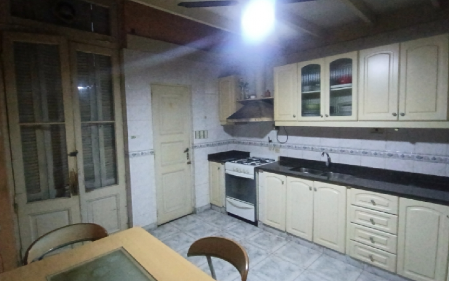 PH 4 Ambientes al Frente con Entrada Independiente, Cochera, Terraza y Patio - Sin Expensas en Floresta - FINANCIACION
