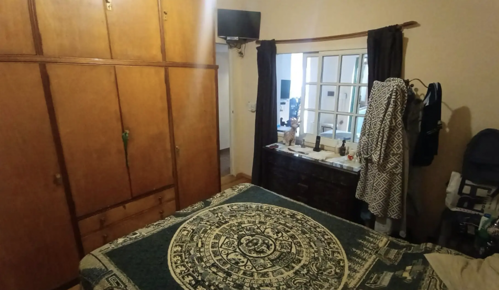 PH 3 Ambientes con Patio y Entrada Independiente - Bajas Expensas y Gran Conectividad