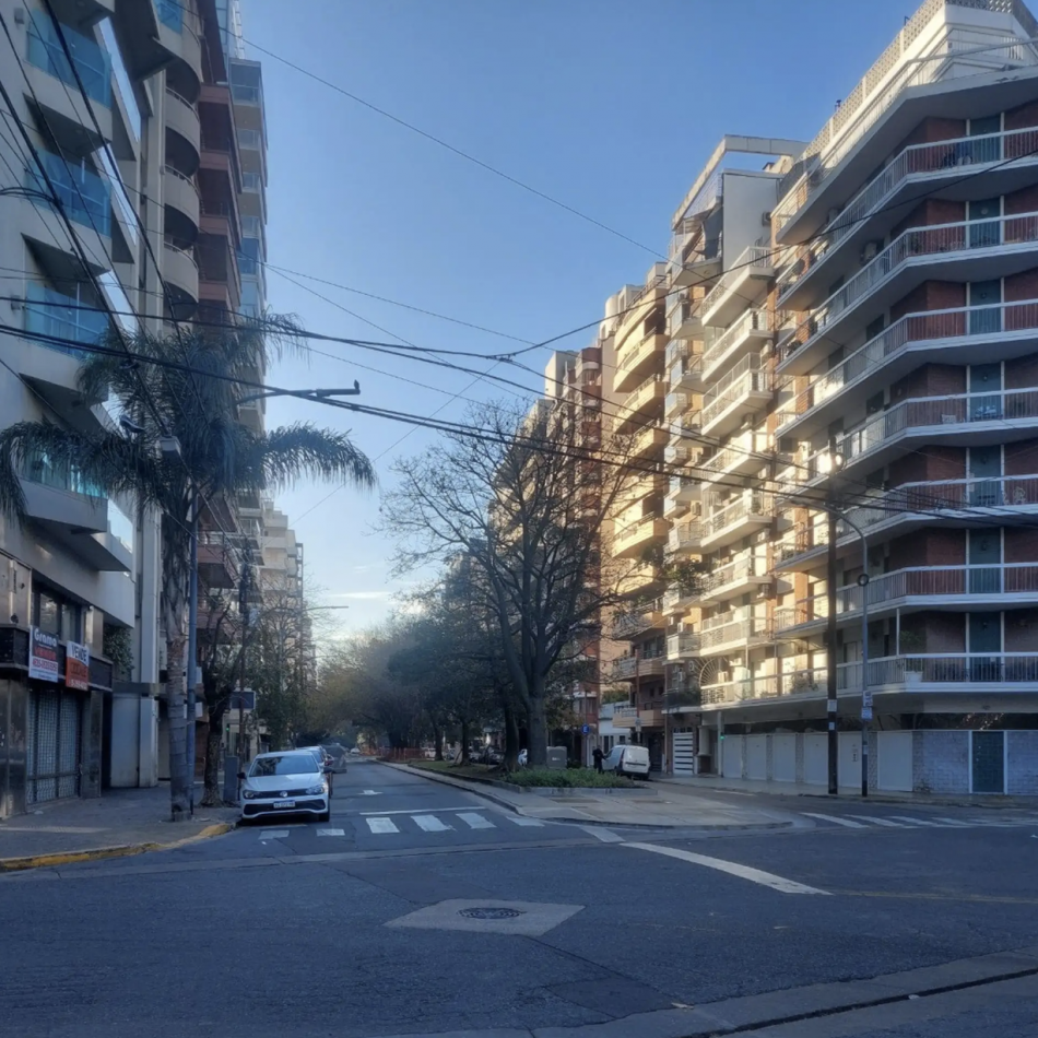 Semipiso de 3 Ambientes al Frente con Patio y Parrilla - A Estrenar - Gran Categoria en Villa Luro