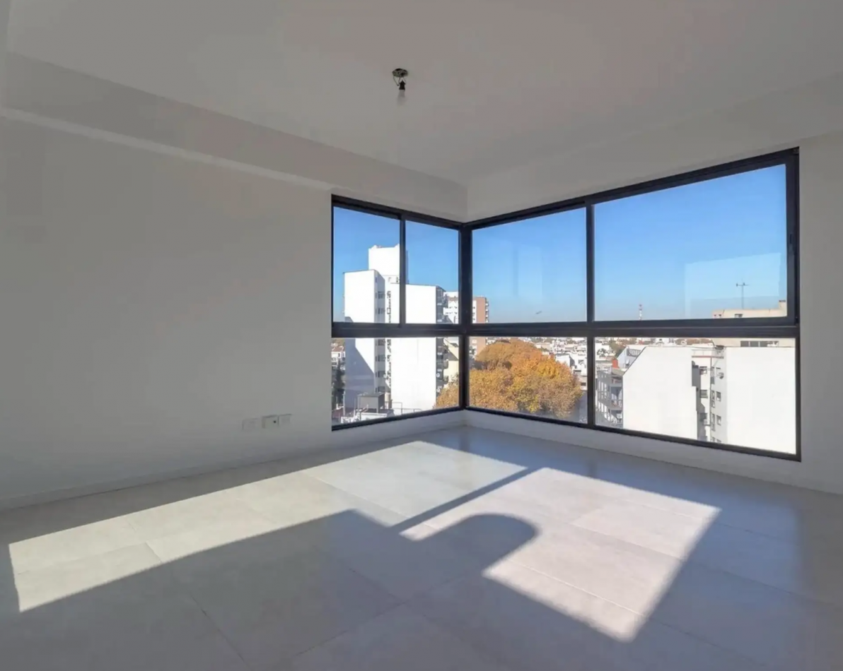 Semipiso de 3 Ambientes al Frente con Patio y Parrilla - A Estrenar - Gran Categoria en Villa Luro