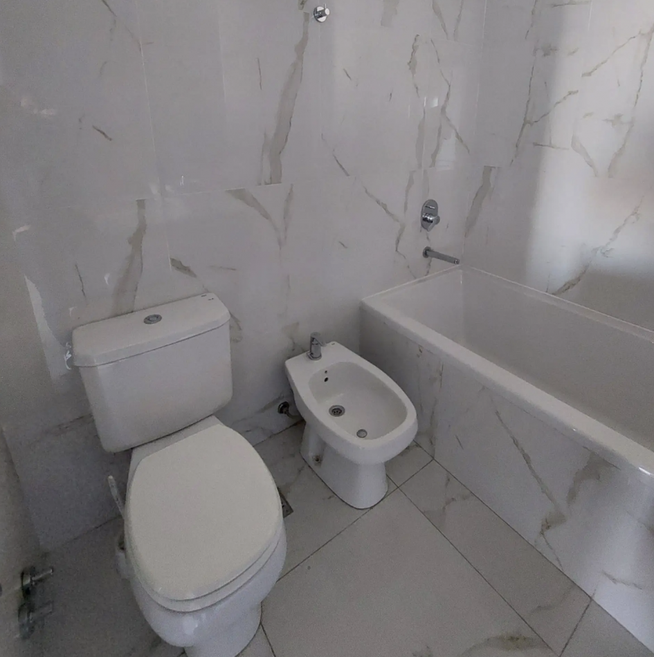 Departamento de 2 Ambientes a Estrenar - Semipiso de Alta Gama al Frente en Villa Luro