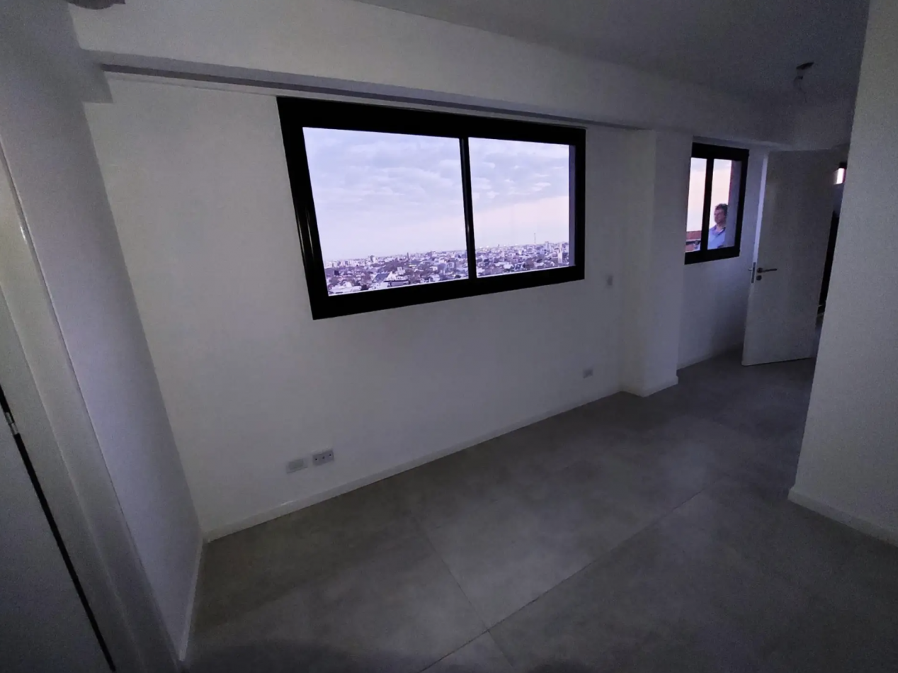 Semipiso de 2 Ambientes al Frente a Estrenar - Excelente Categoria en Villa Luro