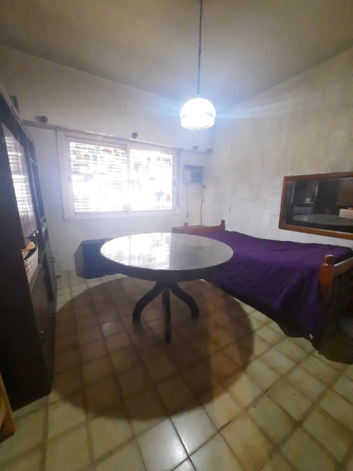 Venta Casa A Reciclar 5 Ambientes Cochera Patio Terraza Lote Propio