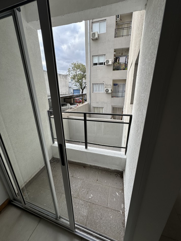 VENTA 2 AMB - BALCON/ MATADEROS