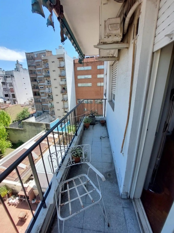 DEPTO 3 AMB CON BALCON Y COCHERA