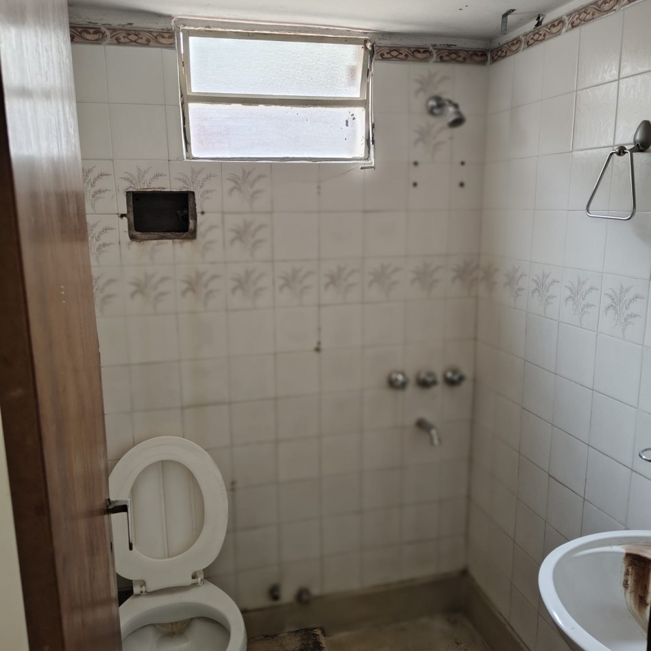 VENTA PH CIUDADELA A REFACCIONAR