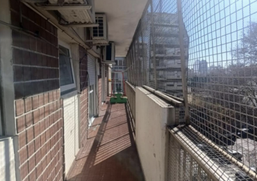 Departamento 4 Ambientes en Piso 5 con 2 Balcones - Excelente Vista en Flores Norte