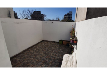 PH en Venta de 2 Dormitorios - Excelente Ubicacion en Parque Avellaneda