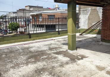 VENTA PH CIUDADELA A REFACCIONAR